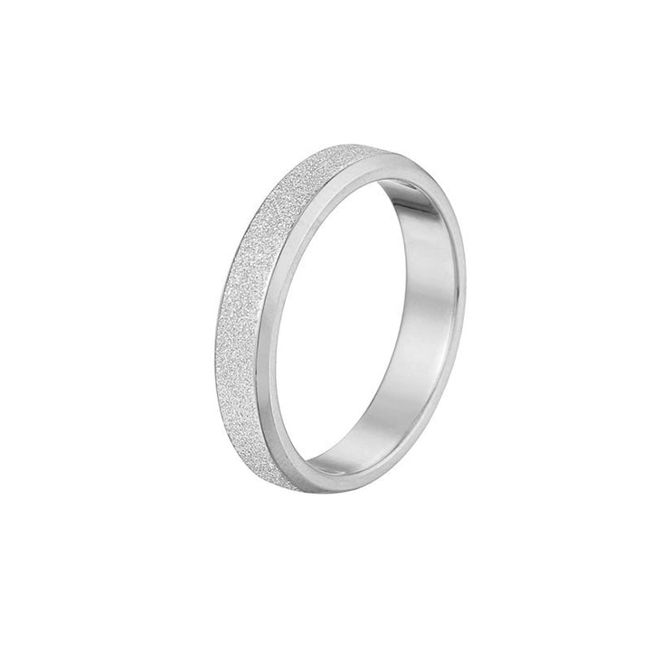Ladies stylish ring with radiant surface Nin Boutique