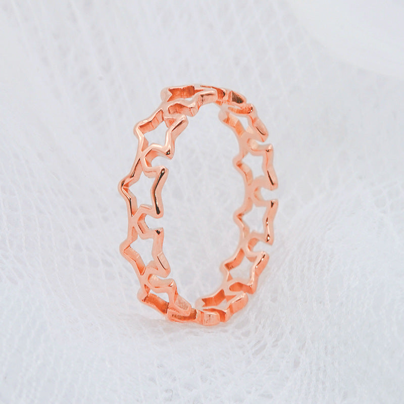 Ladies Ring with sparkling star pendants Nin Boutique