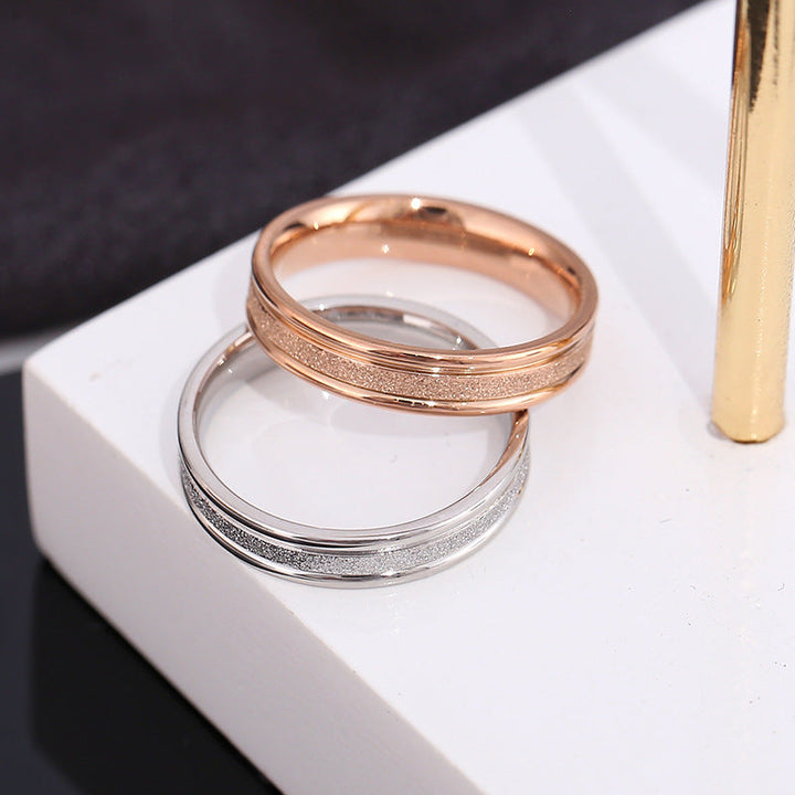 Women's ring with fine texture and elegant design Nin Boutique