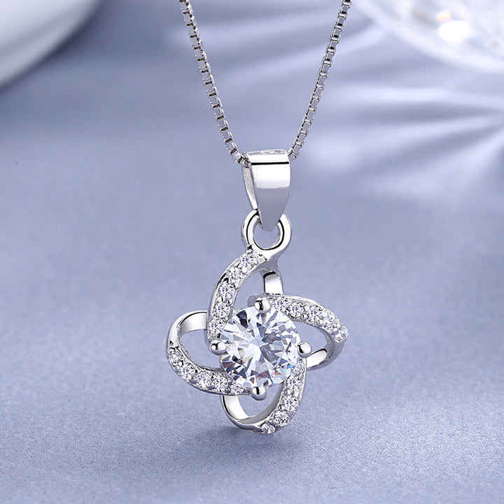 Women's necklace with artistic, sparkling pendant Nin Boutique
