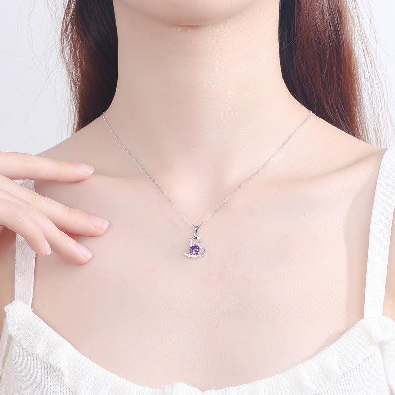 Women's necklace with unique heart-shaped pendant and shining gemstone Nin Boutique