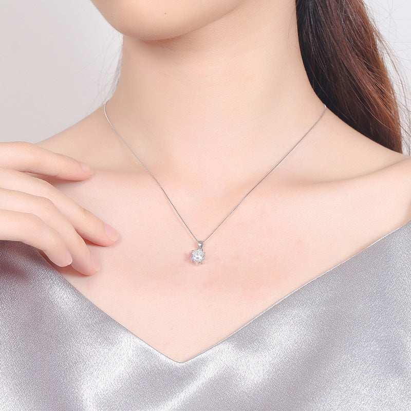 Women's necklace with sparkling crystal pendant in noble castle design Nin Boutique