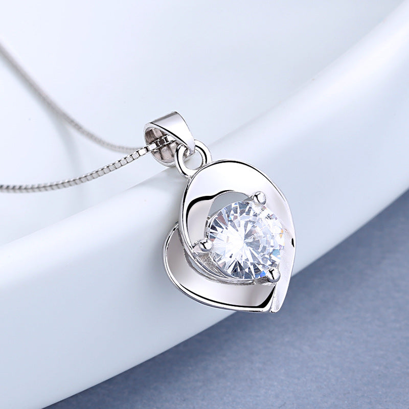 Ladies Necklace with Stylish Heart Pendant and Sparkling Zircon Nin Boutique
