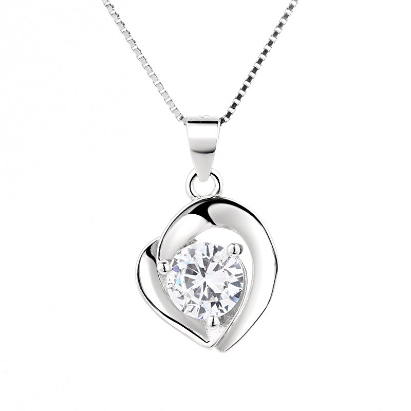 Women's Necklace with Sparkling Double Heart Pendant and High-Quality Craftsmanship Nin Boutique