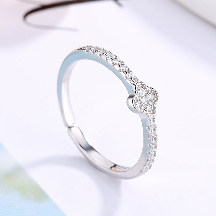 Women's ring with sparkling zirconia embellishment and elegant design Nin Boutique