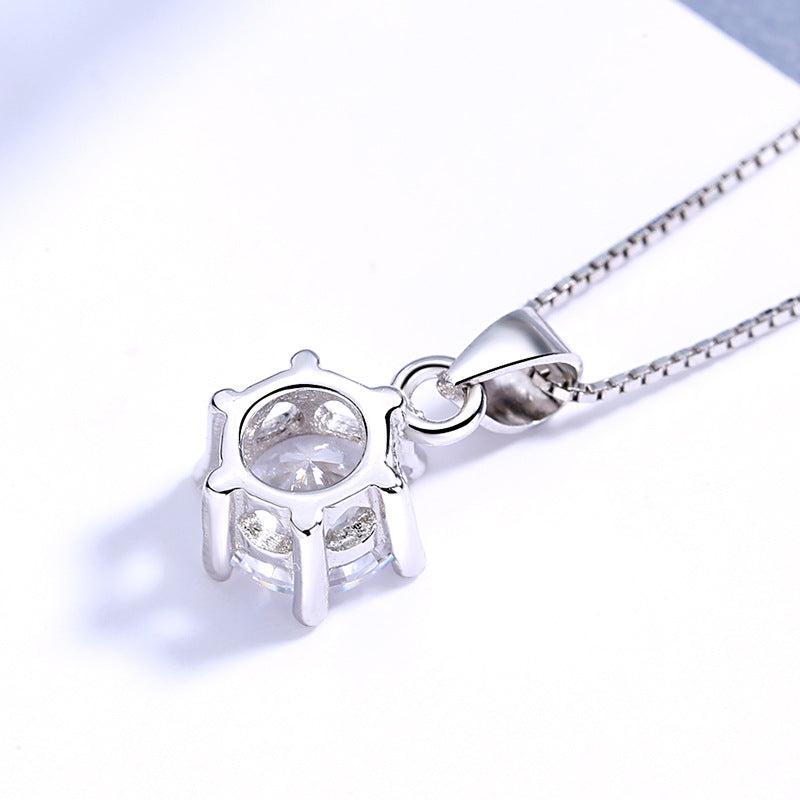 Women's necklace with sparkling crystal pendant in noble castle design Nin Boutique