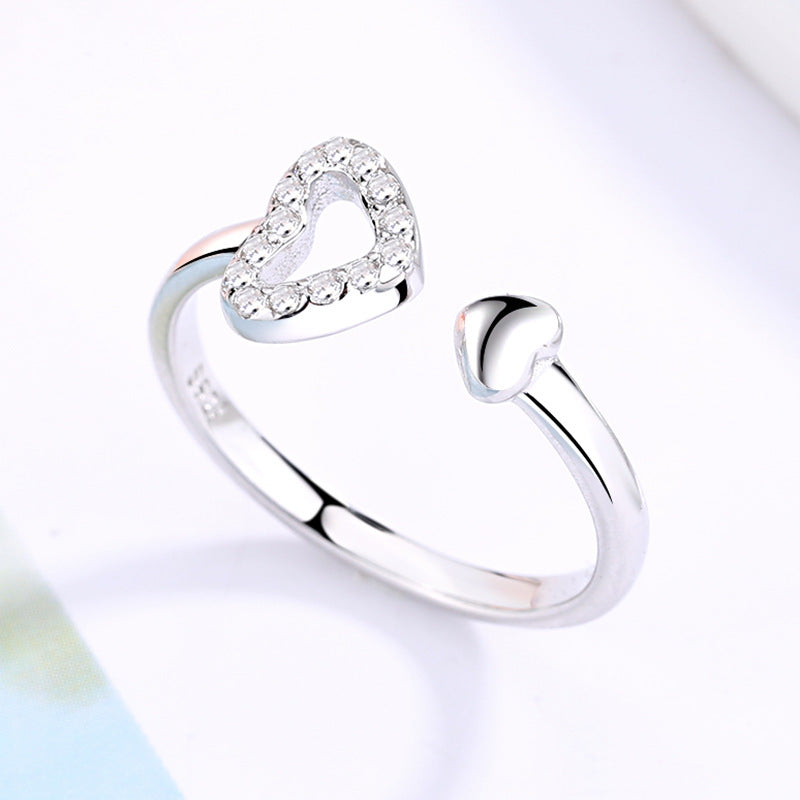 Women’s ring with heart-shaped design and sparkling zircon Nin Boutique