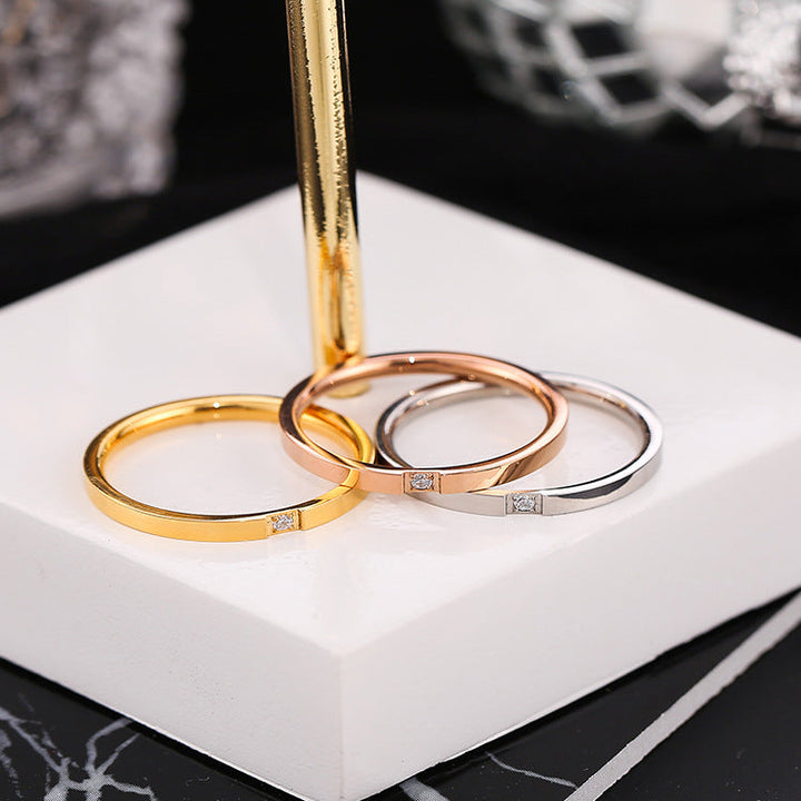Ladies ring with elegant minimalism and sparkling zirconia Nin Boutique
