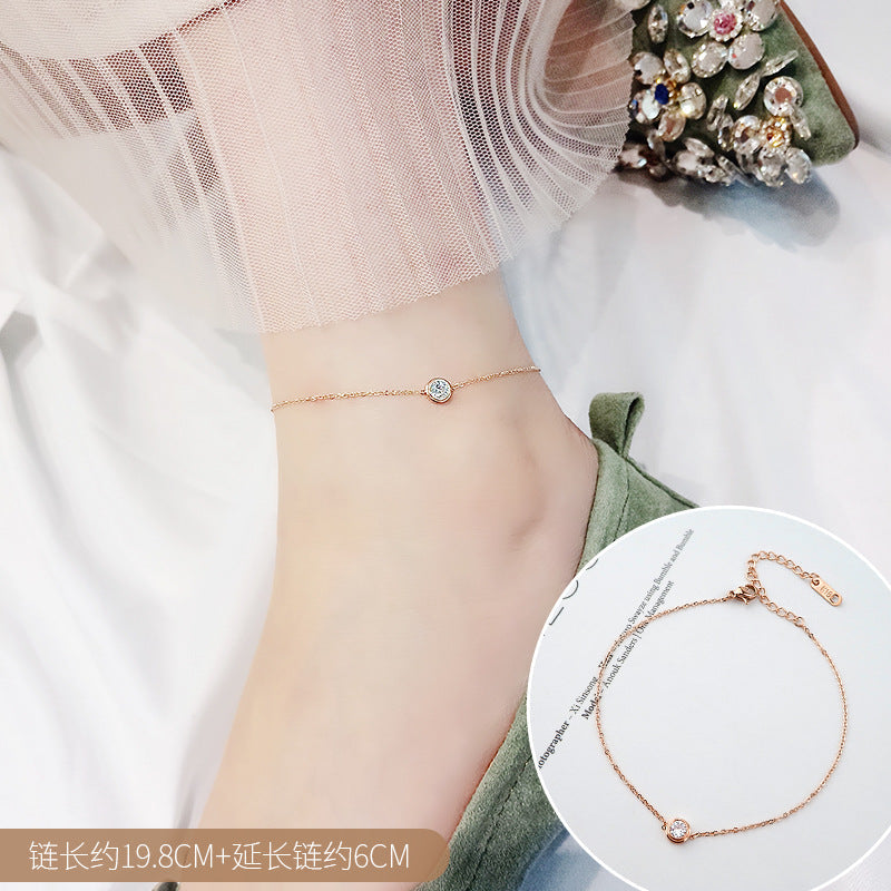 Ladies ankle bracelet with heart-shaped pendant made of high-quality material Nin Boutique