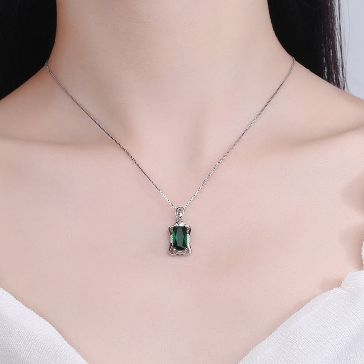 Ladies necklace with ornate pendant and sparkling zirconia stones Nin Boutique
