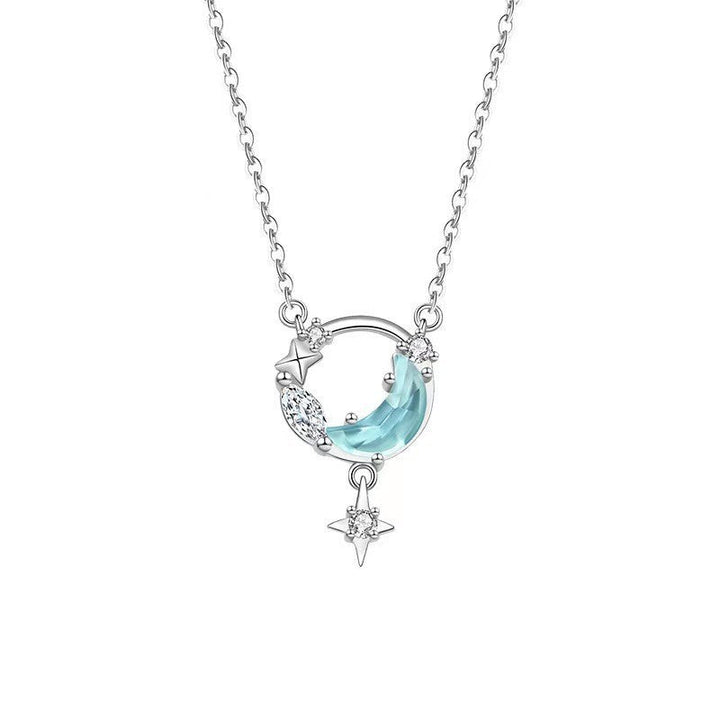 Women’s necklace with moon-shaped design Nin Boutique