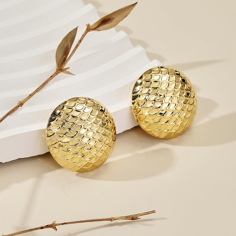 Women's earrings with elaborate scale pattern Nin Boutique