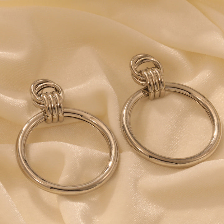 Women’s earrings in artistic, layered design Nin Boutique