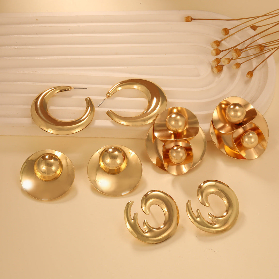 Ladies earrings in elegant wave pattern Nin Boutique