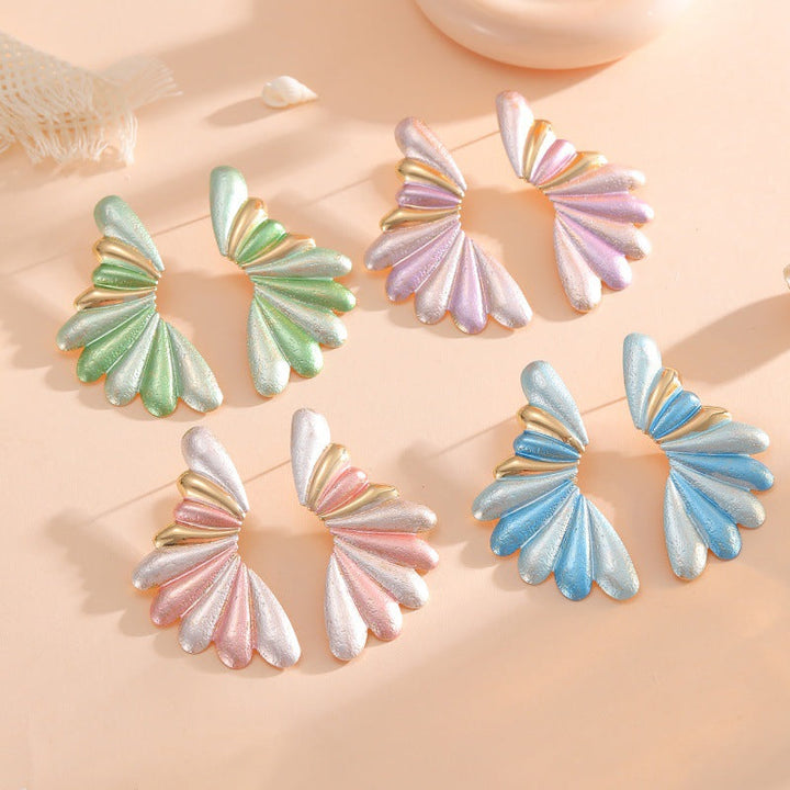 Women's earrings in nautical shell design Nin Boutique
