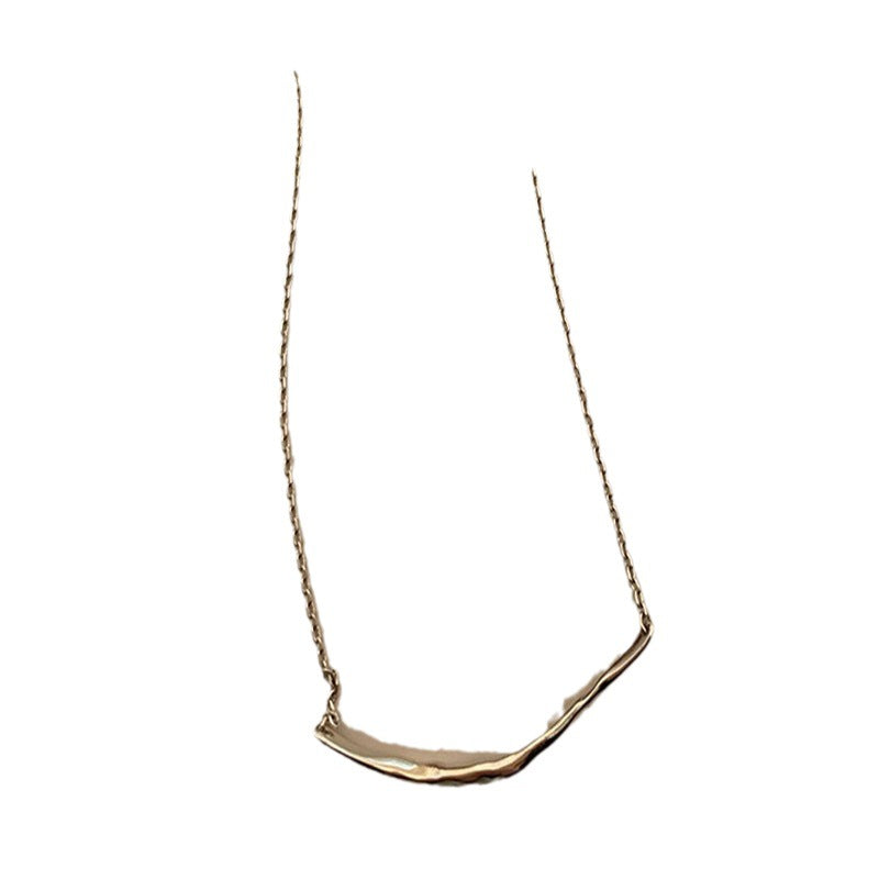 Ladies Minimalist Necklace in Elegant Wave Design Nin Boutique