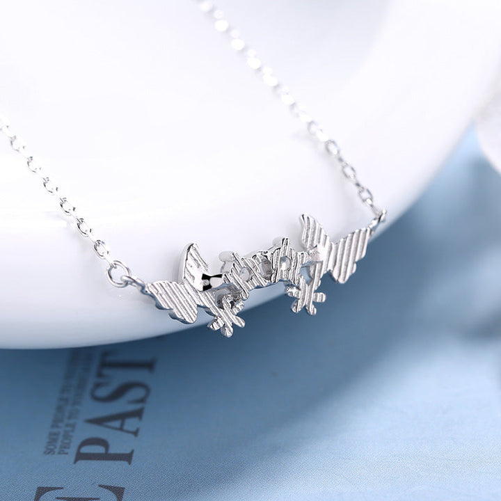 Women's necklace with delicate butterfly design and sparkling zirconia Nin Boutique