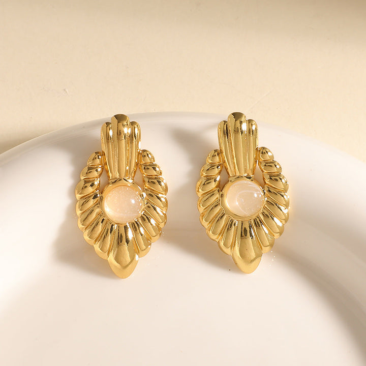 Women's earrings in elegant orchid design Nin Boutique