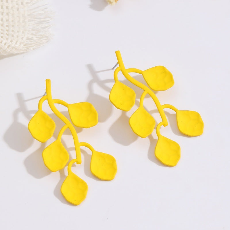 Women's earrings in stylish plant motif Nin Boutique
