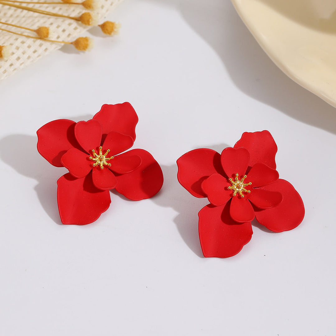 Women's earrings in creative flower design Nin Boutique