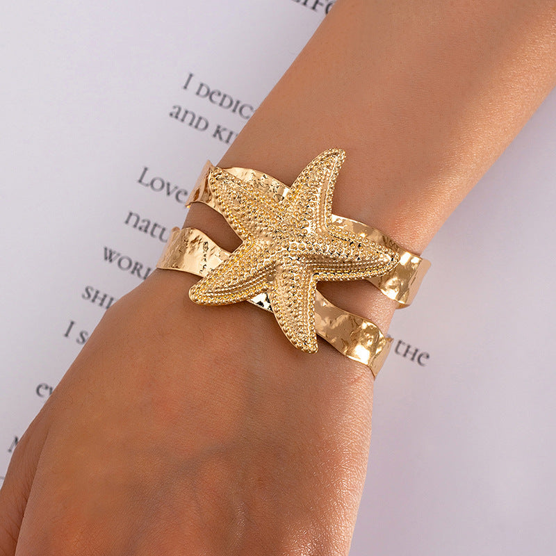 Women's Open Cuff Bracelet with Maritime Shell and Starfish Design Nin Boutique