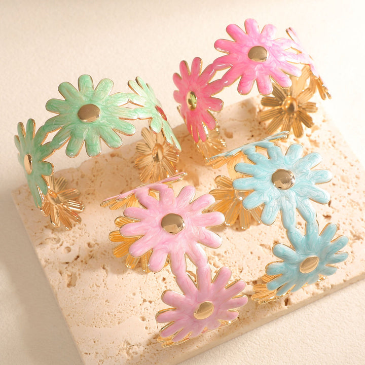 Women's Bangle with Floral Flower Pattern Nin Boutique