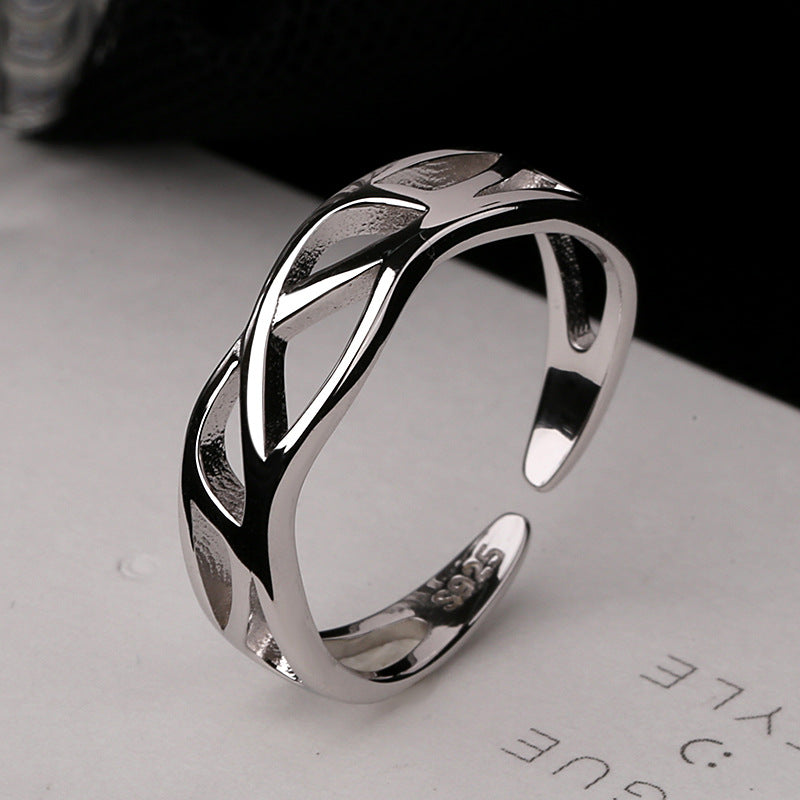 Women's Open Ring with Modern, Curved Design Nin Boutique