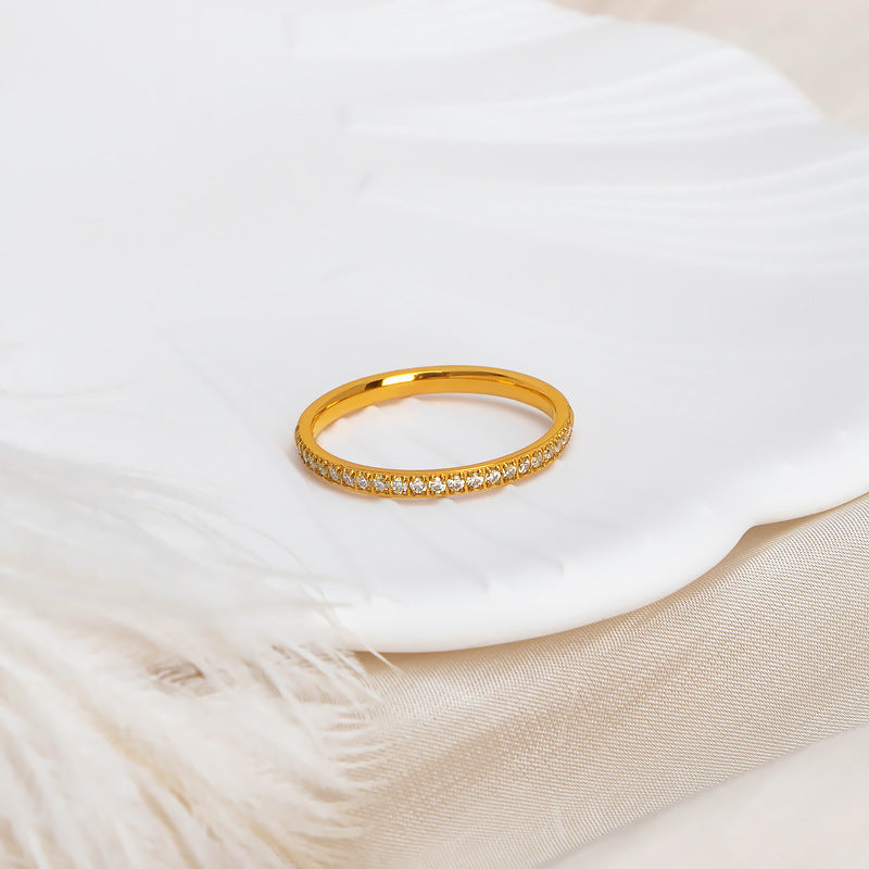 Ladies delicate ring with sparkling zirconia stones Nin Boutique