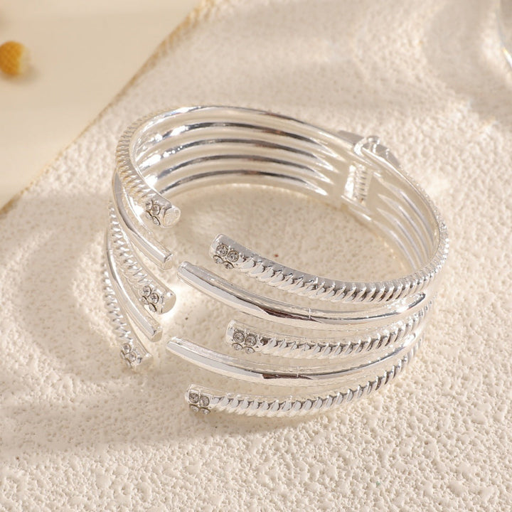 Ladies Open Bracelet with Modern, Layered Design Nin Boutique