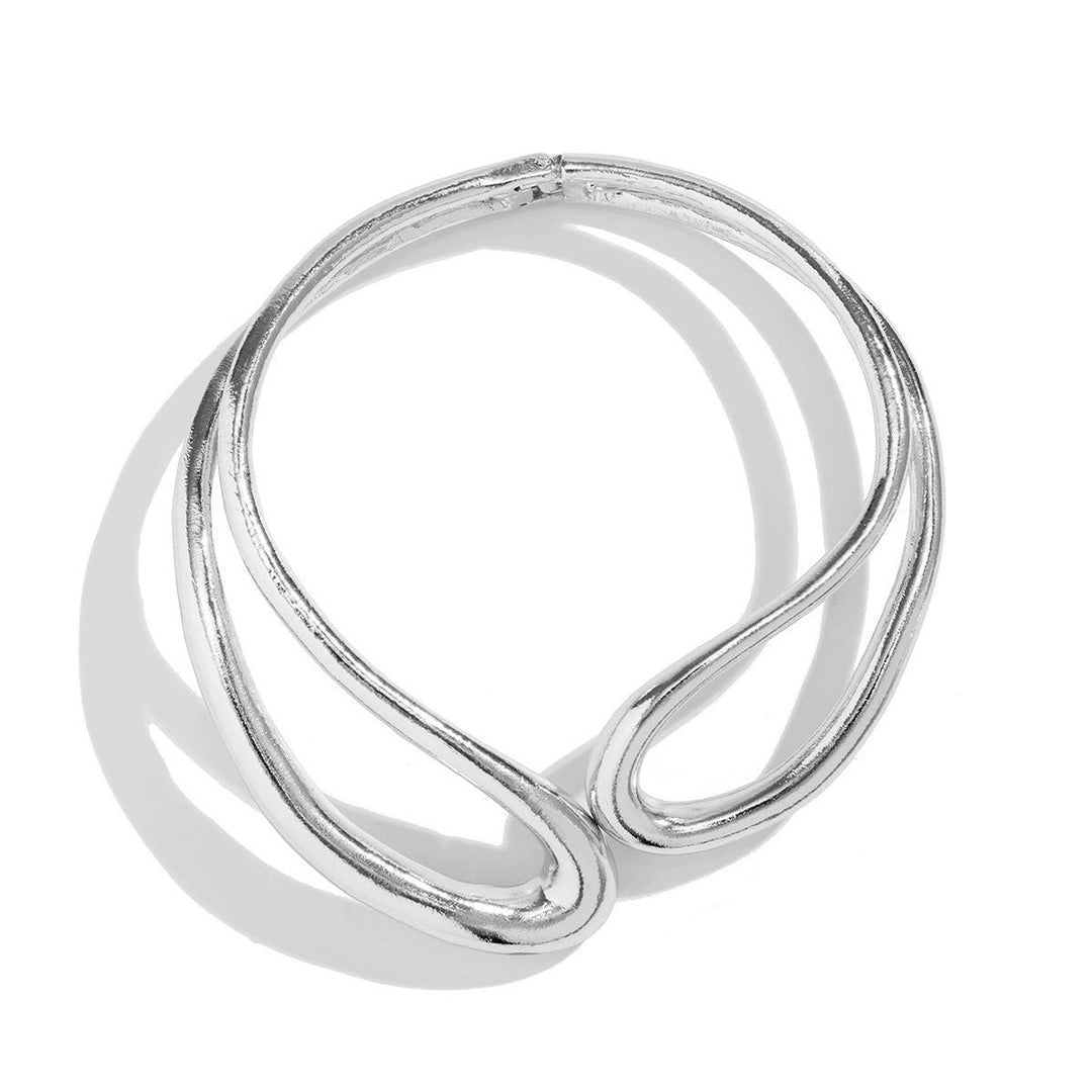 Women Open Cuff Bracelet with Modern, Flowing Design Nin Boutique