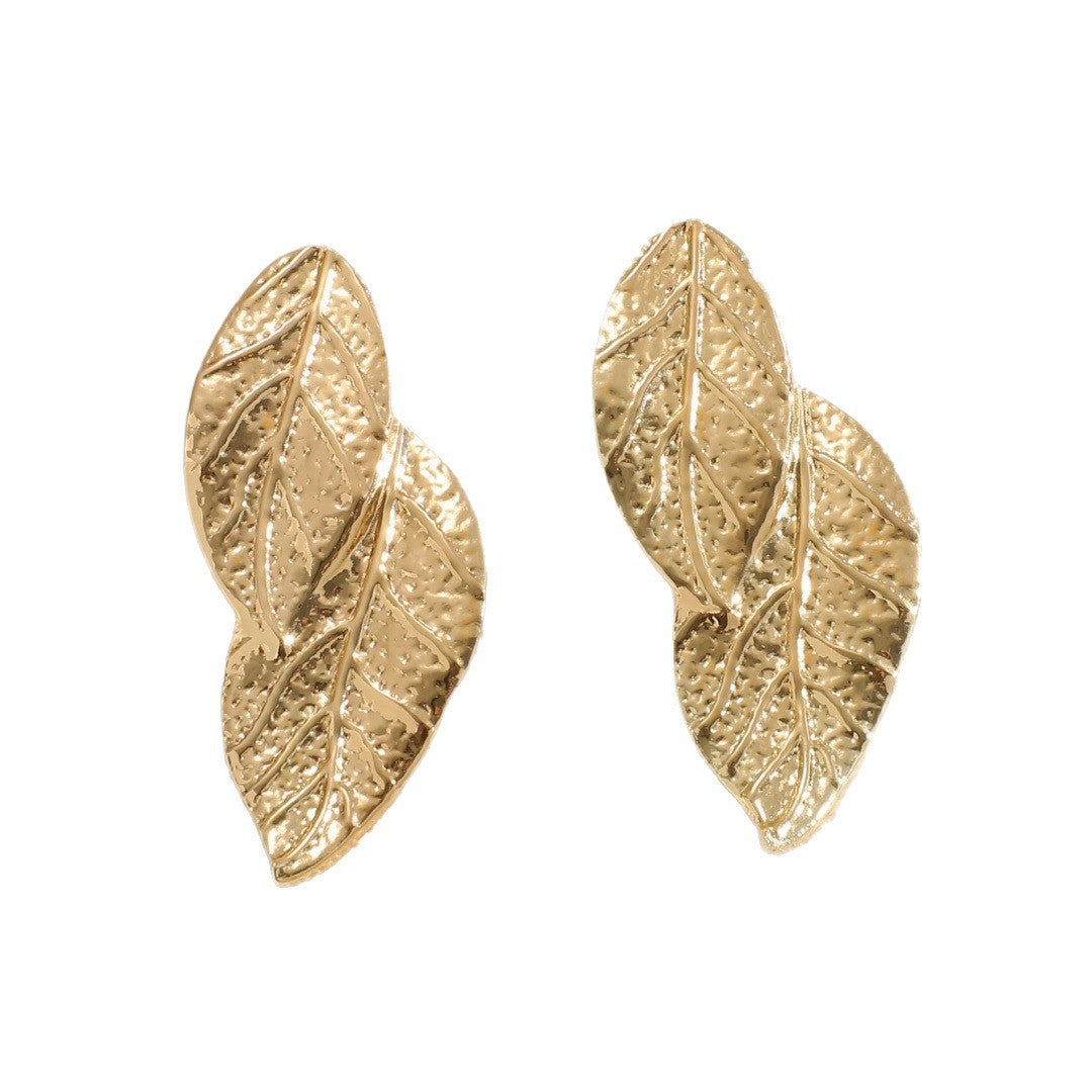 Ladies' bangle in artistic leaf motif Nin Boutique