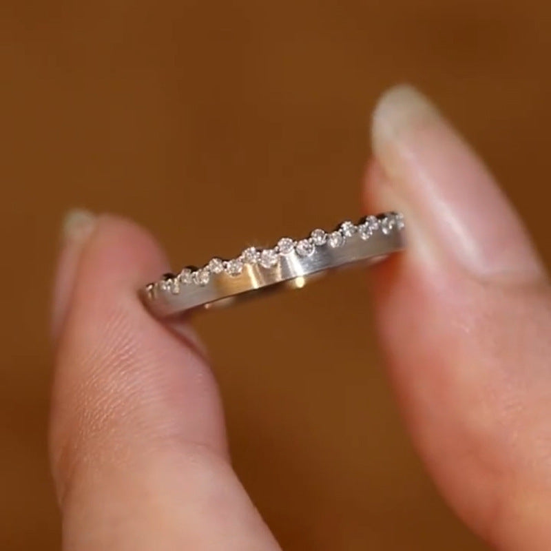 Women's ring with inspiring engraving and elegant design Nin Boutique