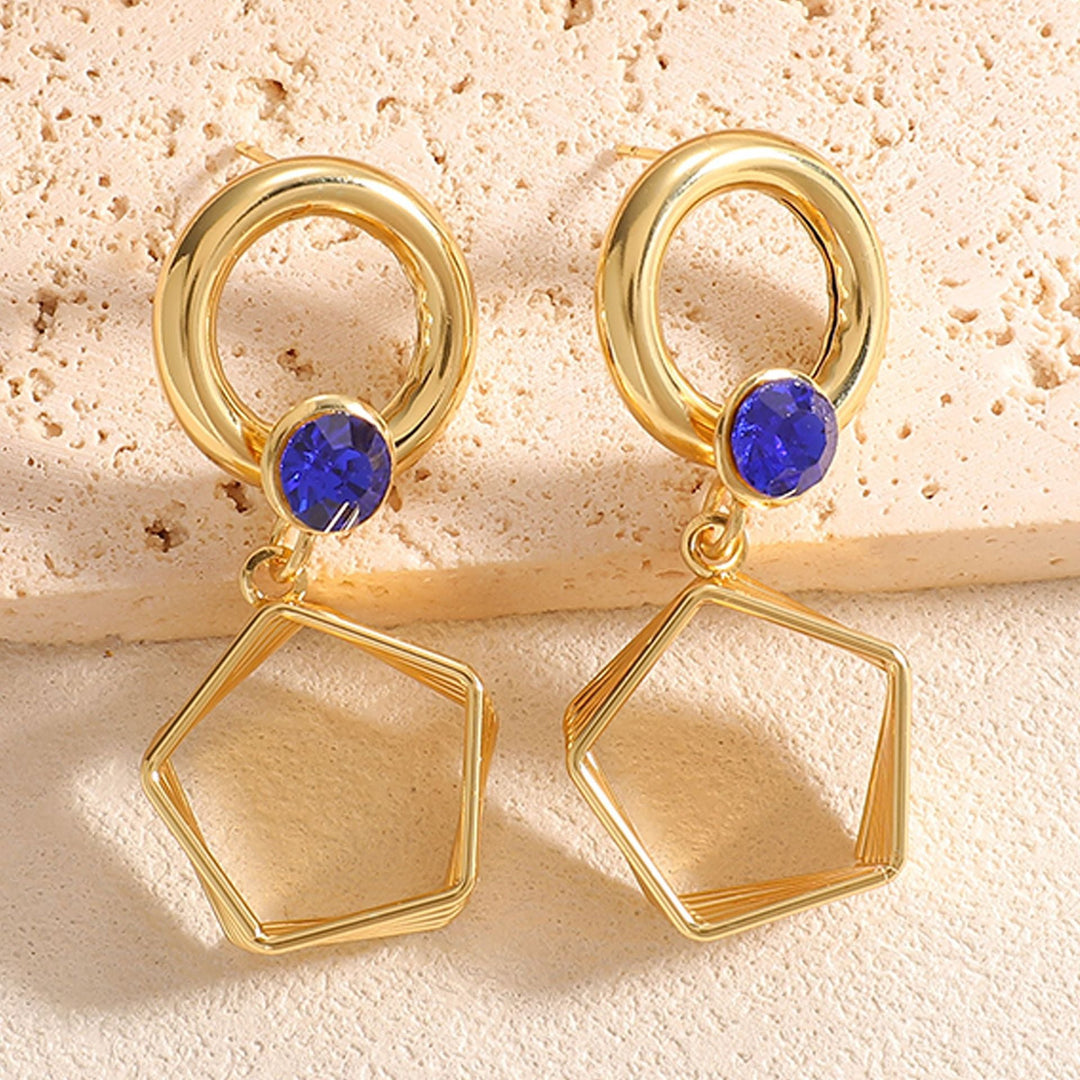 Women's earrings in modern hexagon design Nin Boutique