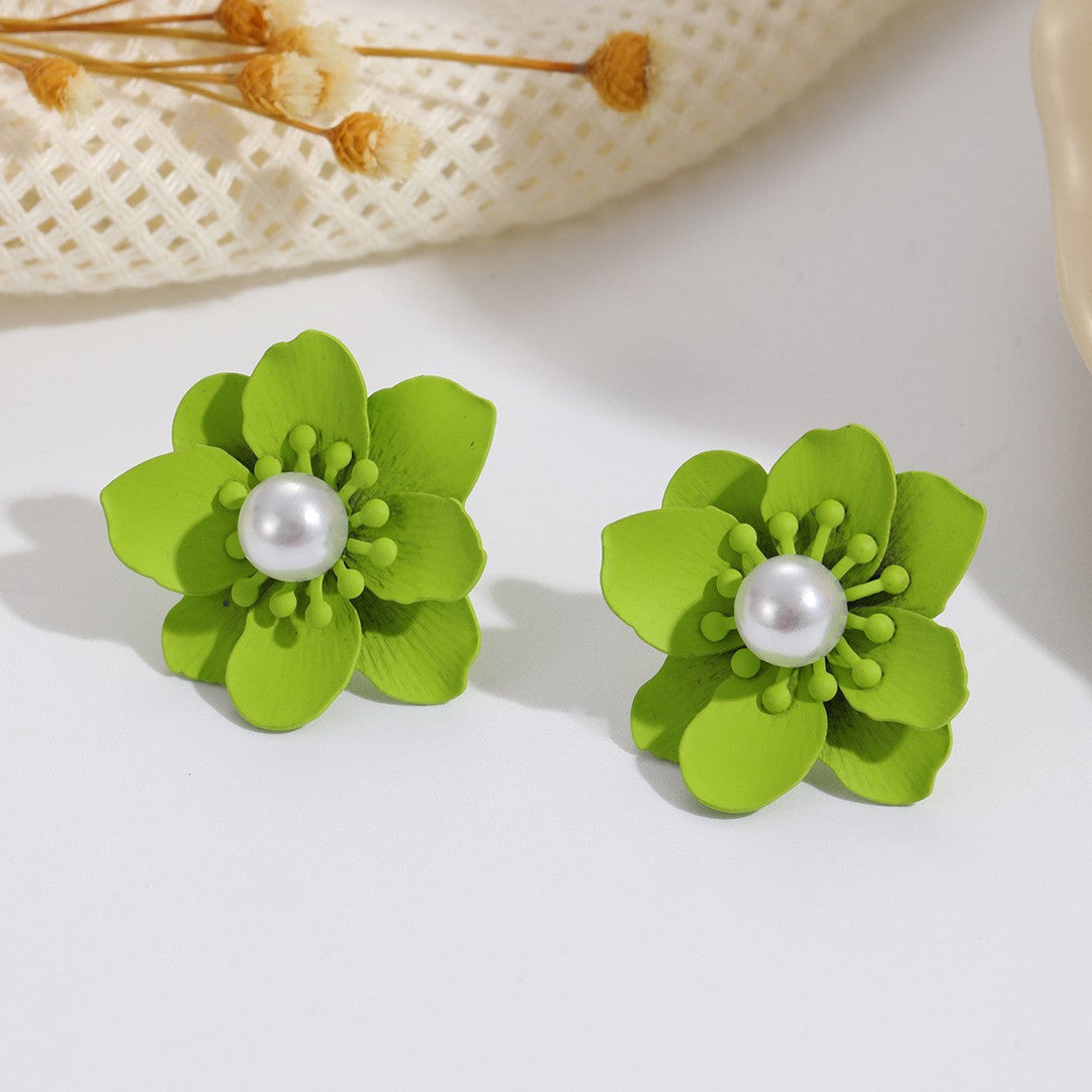 Women's earrings in elegant flower design Nin Boutique