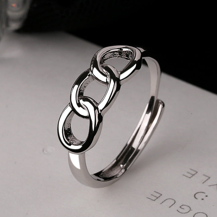 Women's ring with modern chain design and glossy surface Nin Boutique