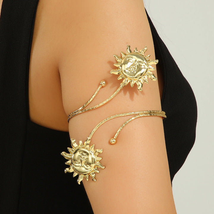 Women's cuff bracelet with floral designs Nin Boutique
