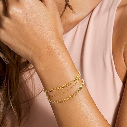 Ladies ankle bracelet with sparkling gold-colored beads and elegant design Nin Boutique