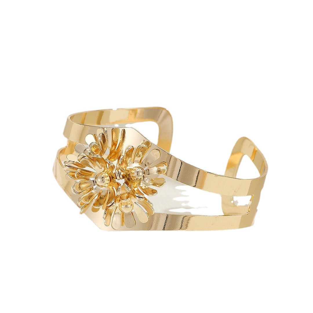 Women's Open Bangle with Artistic Floral Pattern Nin Boutique