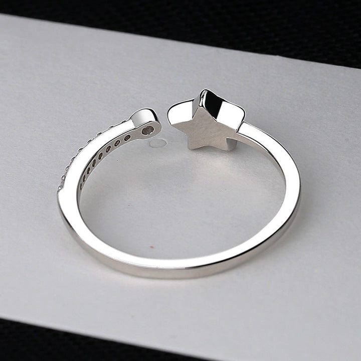 Women open ring with sparkling star pendant made of high-quality stainless steel Nin Boutique
