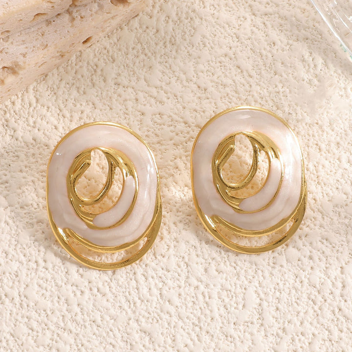 Women's earrings with artistically spiral-shaped design Nin Boutique