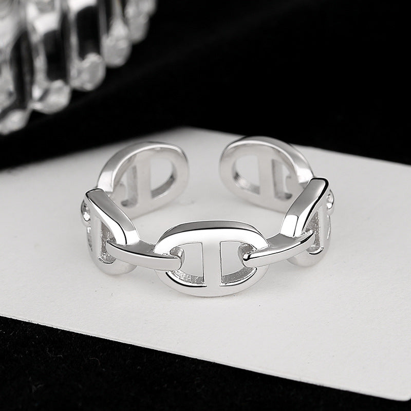 Women's Open Ring with Modern Chain Design Nin Boutique