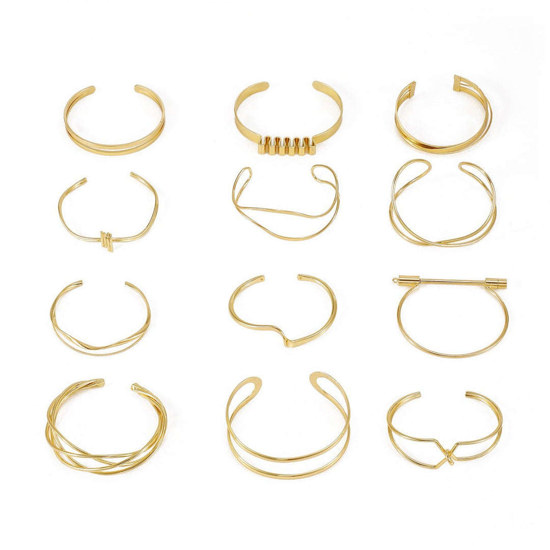 Women's bangle with elegant curved design Nin Boutique