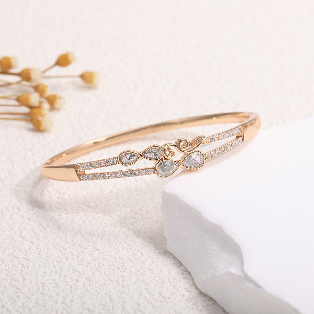 Ladies' bracelet with elegant infinity pattern and sparkling zirconia Nin Boutique