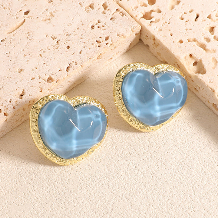 Women's stud earrings with intricate heart design Nin Boutique