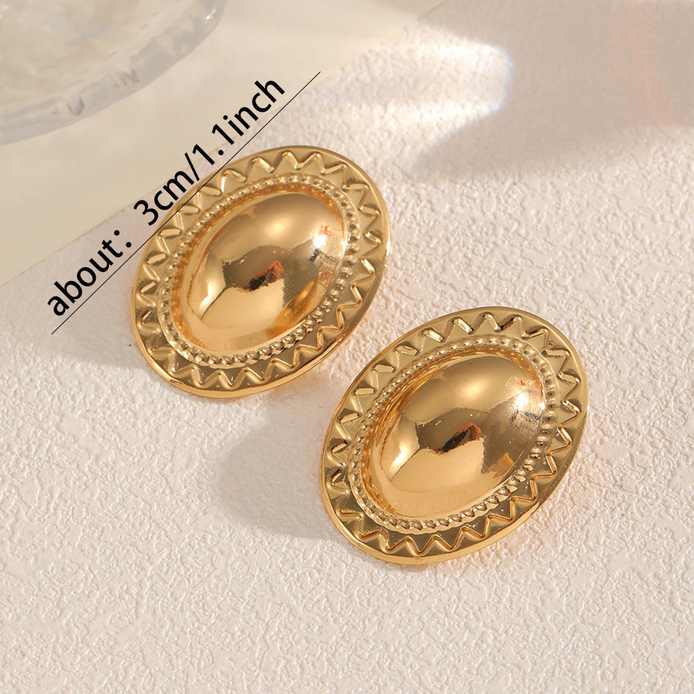 Ladies' earrings in handcrafted vintage style Nin Boutique