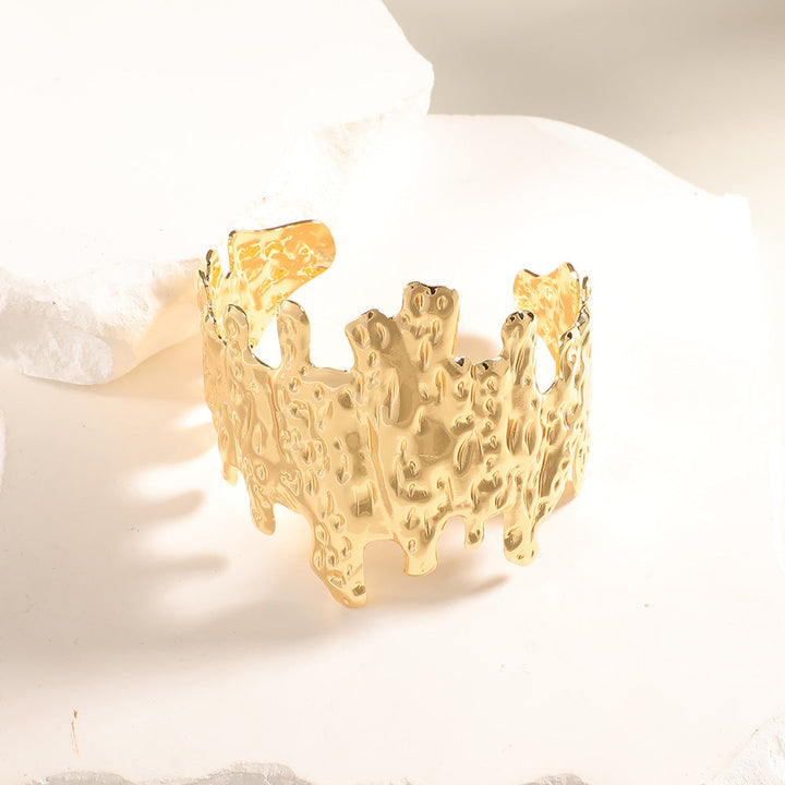 Women's Open Bangle with Artistic Relief Design Nin Boutique