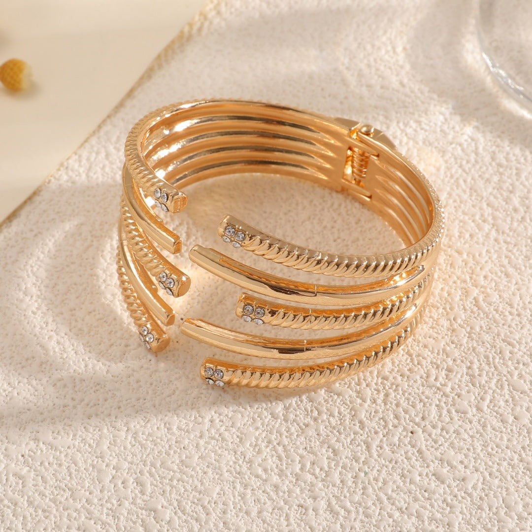Ladies Open Bracelet with Modern, Layered Design Nin Boutique