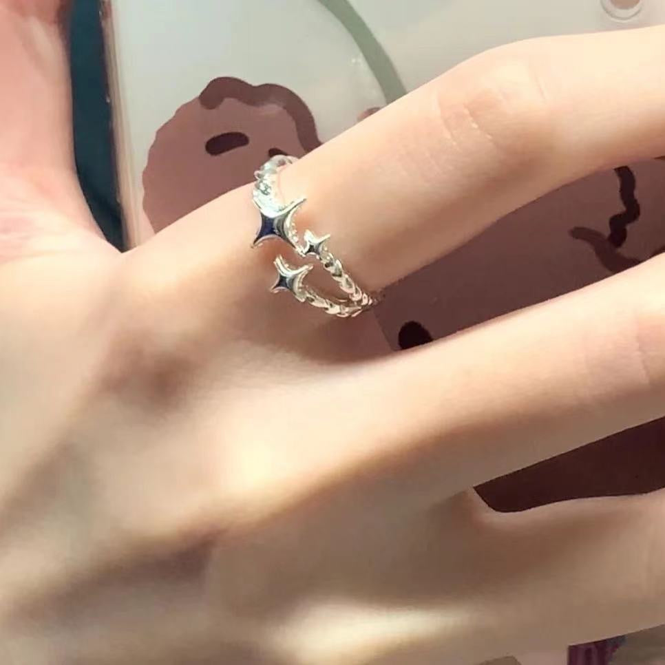 Women's Open Ring with Playful Star Design and Delicate Detail Nin Boutique