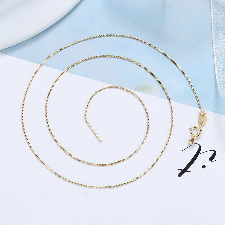 Ladies delicate necklace with adjustable clasp Nin Boutique
