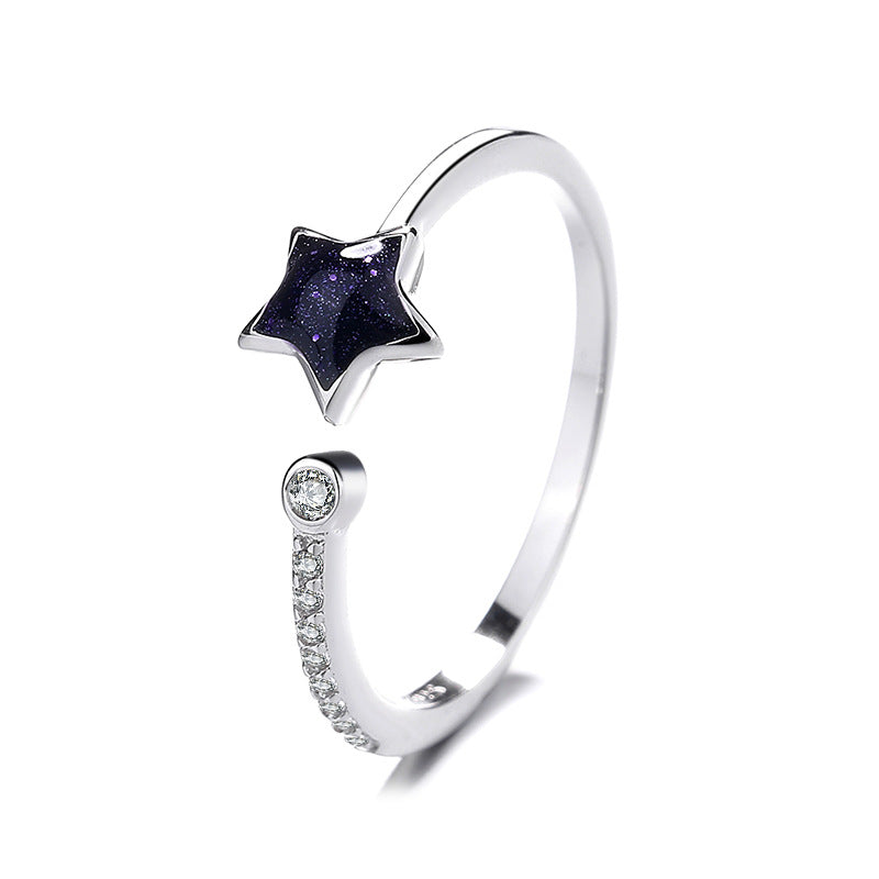 Women’s ring with sparkling star pendant and modern inspirations Nin Boutique